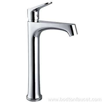 Single handle basin faucet for home use